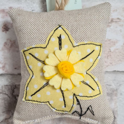 Welsh Daffodil hanger 